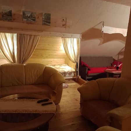 Agrohaczow Za Rzeka Apartament 8-Osobowy Экстерьер фото