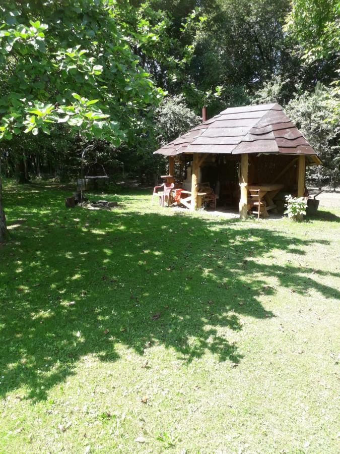 Agrohaczow Za Rzeka Apartament 8-Osobowy Экстерьер фото
